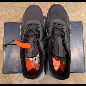 Reebok Energylux 2.0 US11 NEW WITH TAGS!